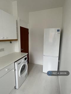 2 bedroom flat to rent, West Didsbury, Manchester, M20