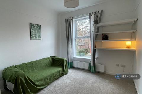 2 bedroom flat to rent, West Didsbury, Manchester, M20