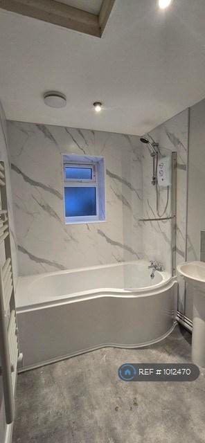 Ground-Floor Bathroom