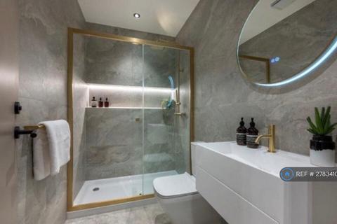 undefined, St John's Ln, London, EC1M