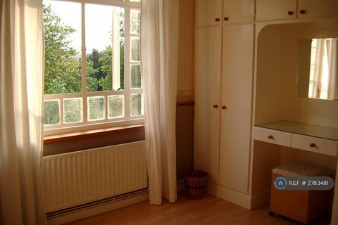 undefined, Alfred Hurley House, London, SW17