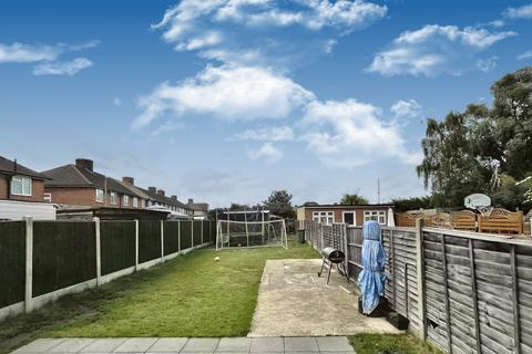 undefined, Hewett Road, Dagenham RM8