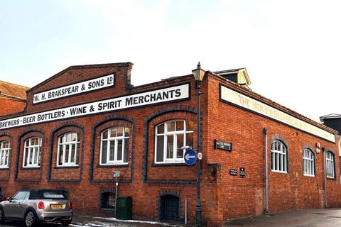 Office to rent, 45 New St Henley On Thames RG9 2BP