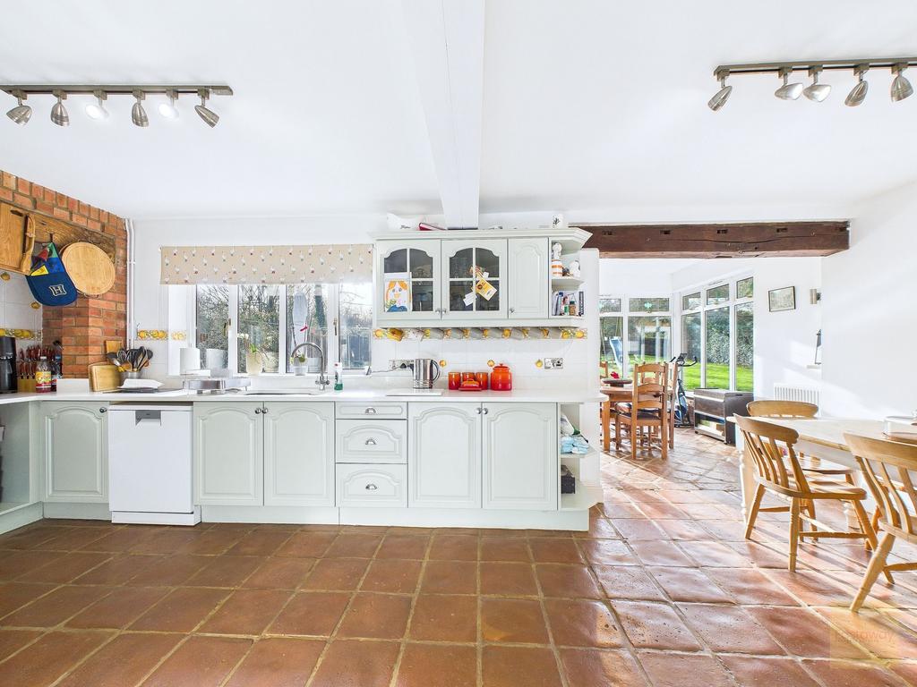 Kitchen / Diner