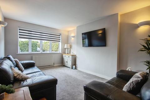 undefined, Redhill Crescent, Wakefield WF3
