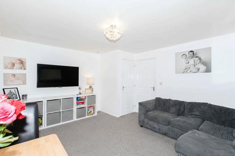 3 bedroom terraced house for sale, Horse Chestnut Close, Chesterfield, S40