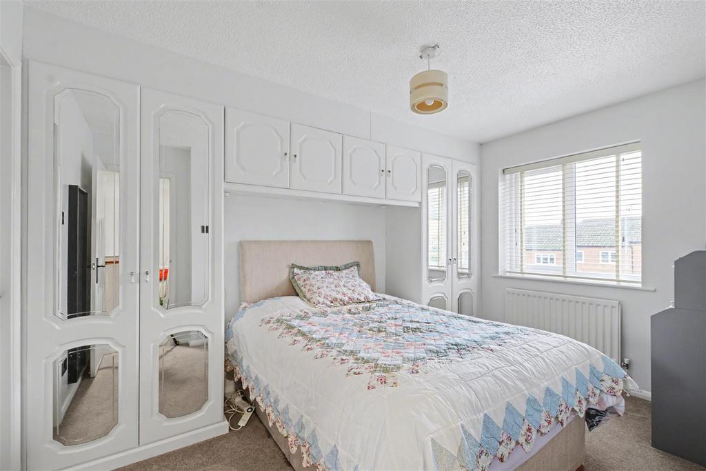 Bedroom 1 1.jpeg