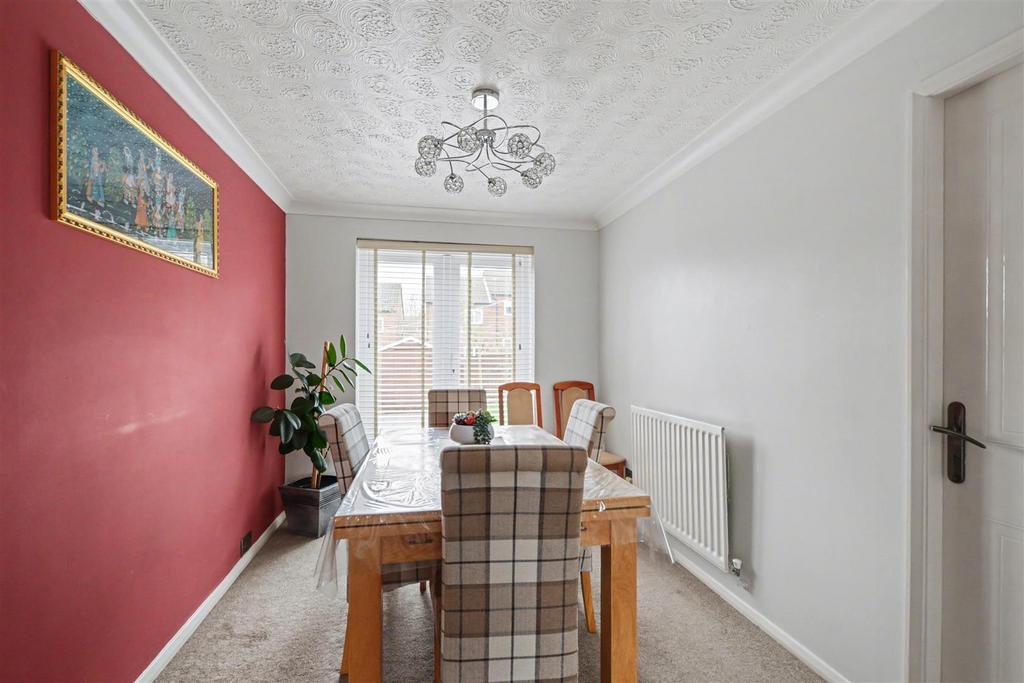 Dining Room 1.jpeg