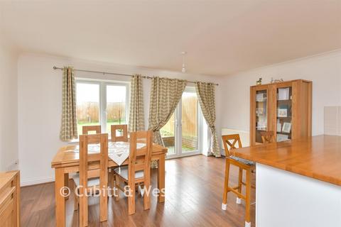 undefined, Seaview Avenue, Peacehaven BN10