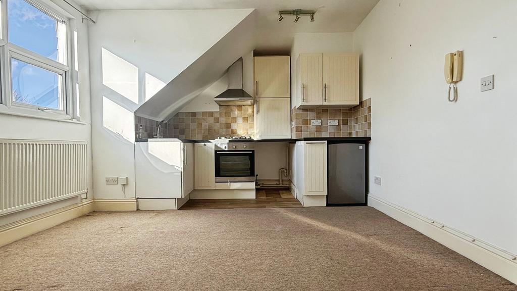 Kitchen/ diner/ lounge