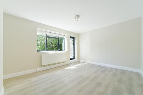 2 bedroom apartment to rent, Wilbraham House, Vauxhall London SW8