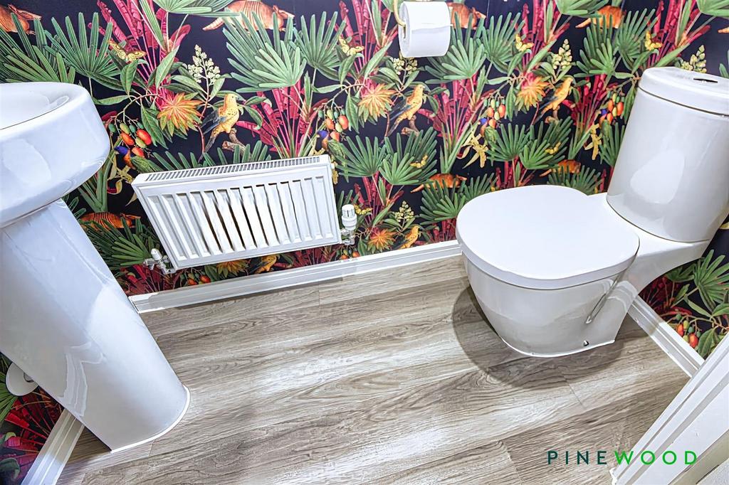 Ground floor wc