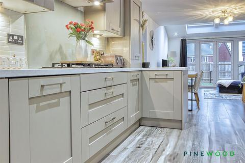 undefined, Clay Terrace, Chesterfield S45