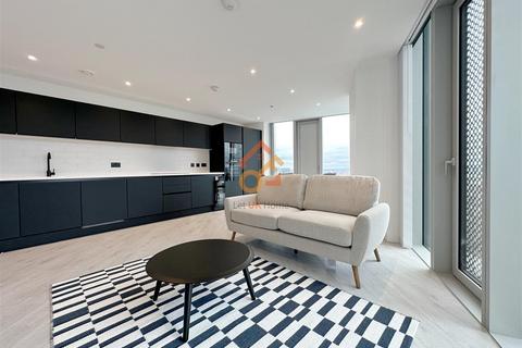 2 bedroom flat to rent, Vista River Tower, 1 Trinity Way, Manchester M3