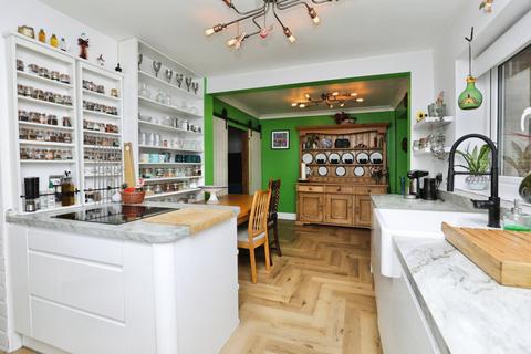 undefined, Grange Avenue North, Liverpool, L12