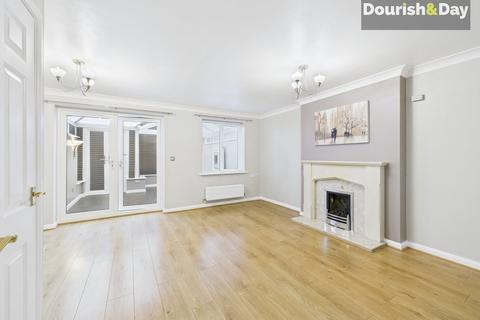 undefined, Hollyoak Way, Cannock WS11
