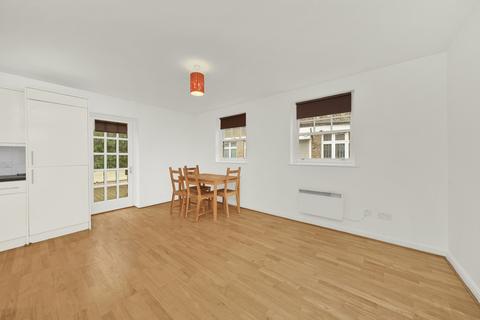 1 bedroom apartment to rent, Commercial Road, London, E1
