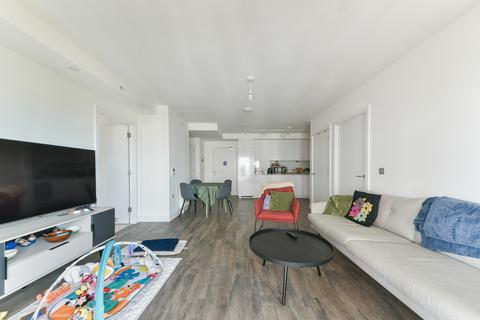 2 bedroom apartment to rent, Millet Place, Pontoon Dock London E16