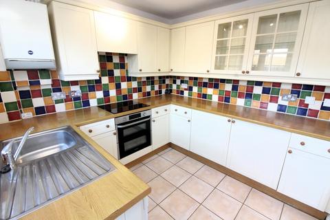 3 bedroom terraced house for sale, Lime Walk, Henlow, SG16