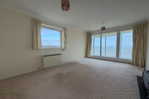 2 bedroom flat for sale, Cliff Road, Paignton