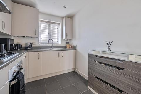 undefined, Newbury,  Berkshire,  RG14