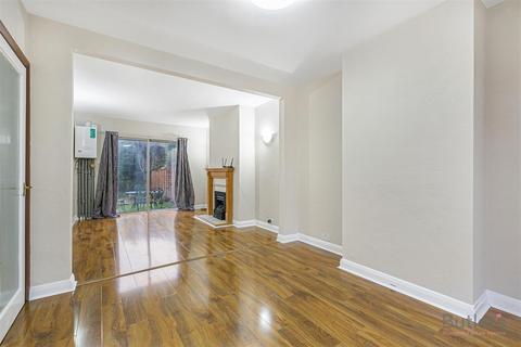 undefined, Orchard Way, Sutton