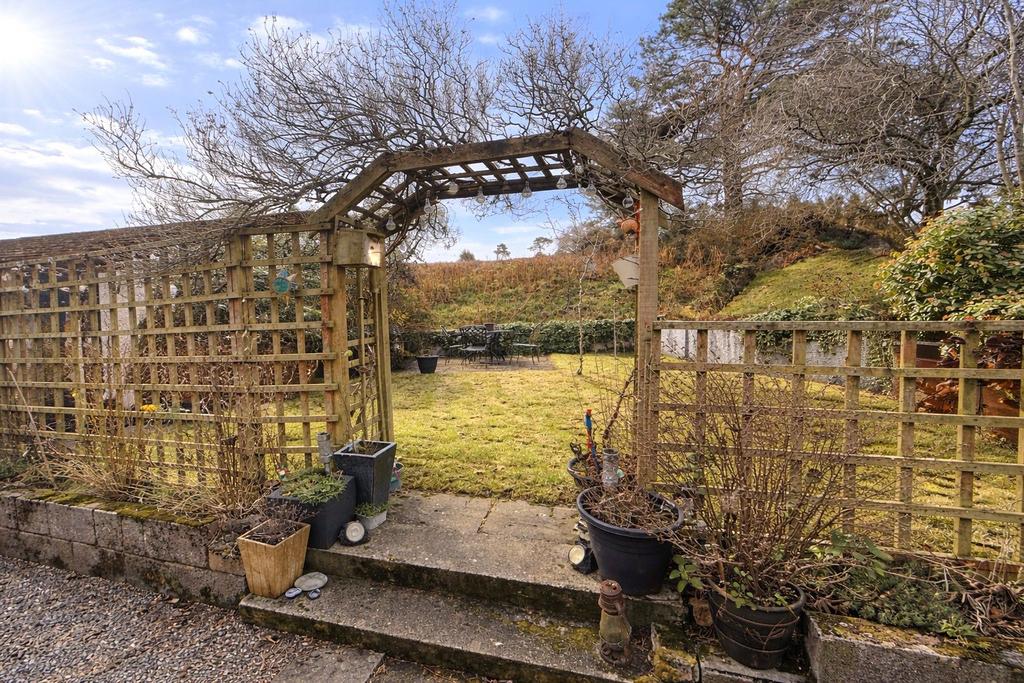Garden and Location