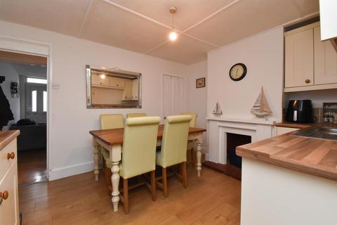 2 bedroom terraced house for sale, Sandown Road, Hastings