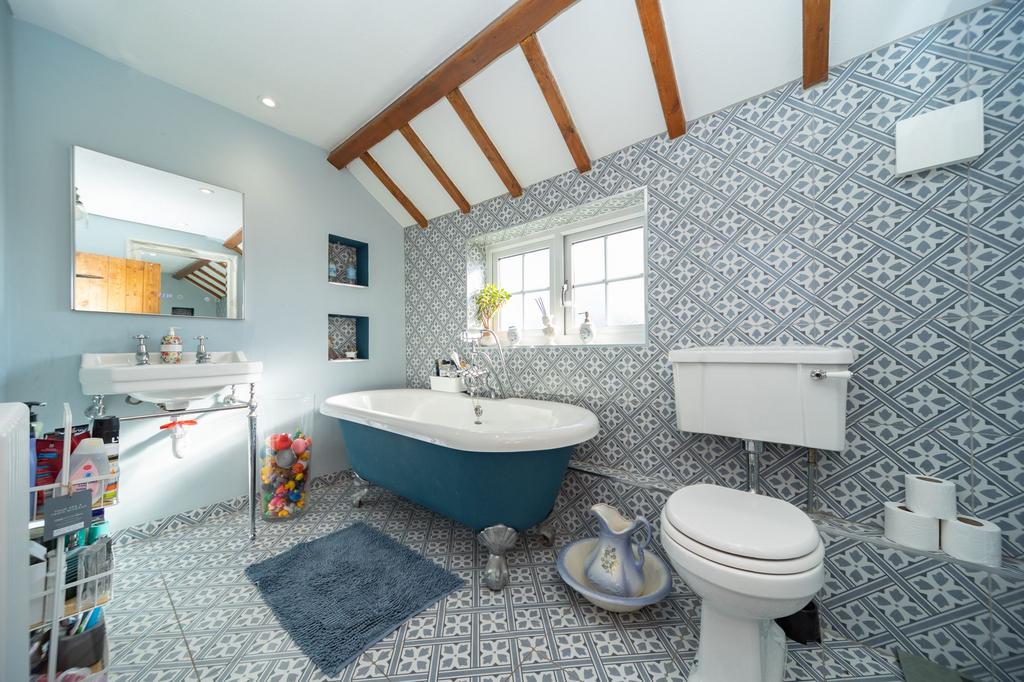 Family bathroom