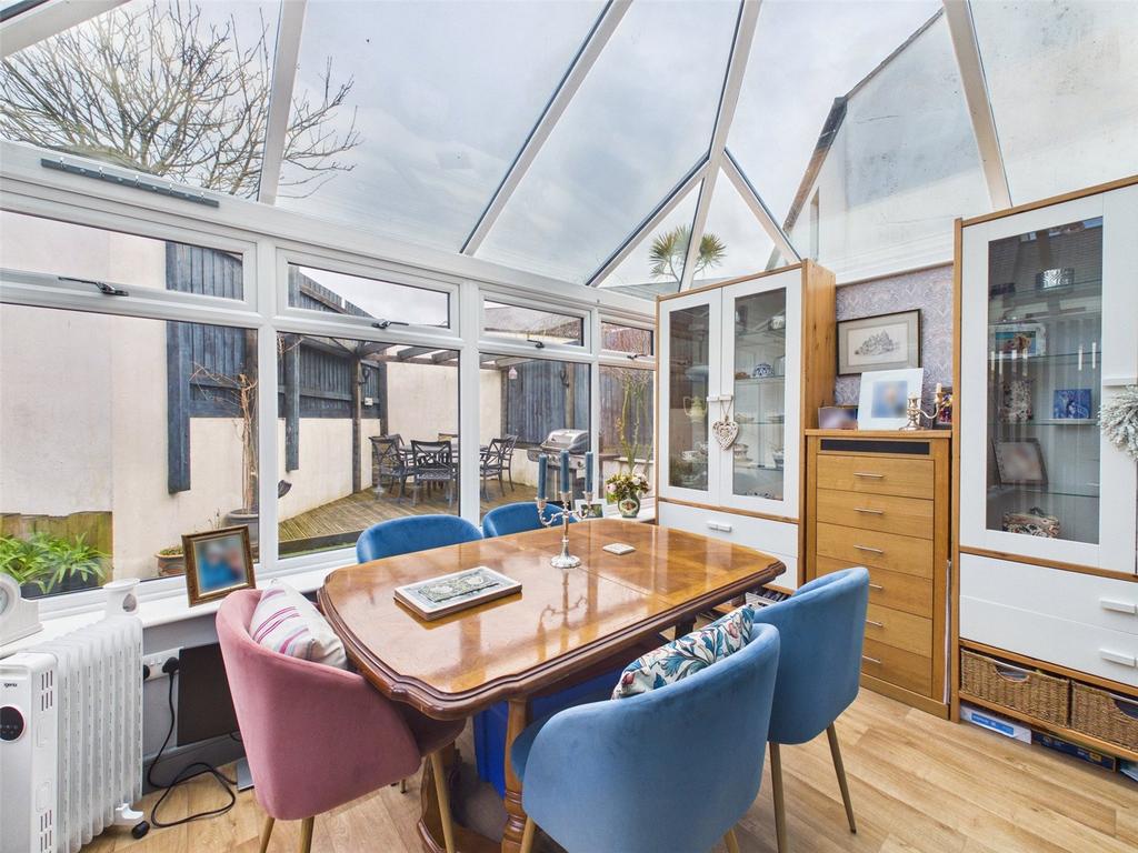 Conservatory Alt