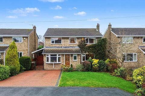 Roberts Way, Sandal, Wakefield, West Yorkshire, WF2