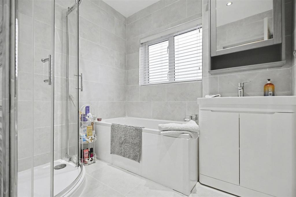 Bathroom.jpeg