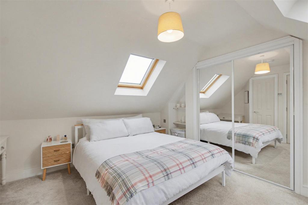 Bedroom 4 1.jpeg