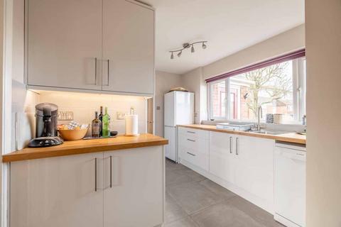 3 bedroom terraced house for sale, Buffins, Taplow SL6