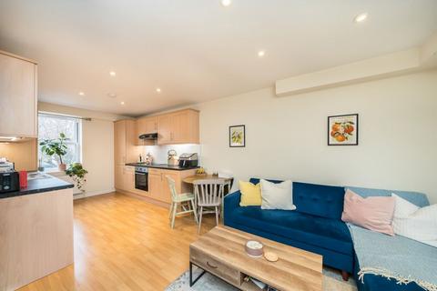 1 bedroom flat to rent, Lacy Road, London SW15