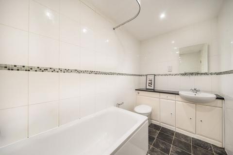 1 bedroom flat to rent, Lacy Road, London SW15