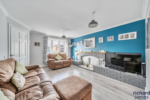 4 bedroom detached house for sale, Clary Road, Haydon Wick, Swindon, SN2