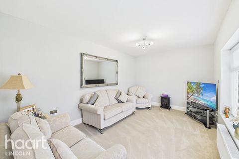 4 bedroom detached house for sale, Station Field, Skellingthorpe