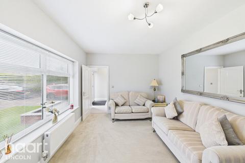4 bedroom detached house for sale, Station Field, Skellingthorpe