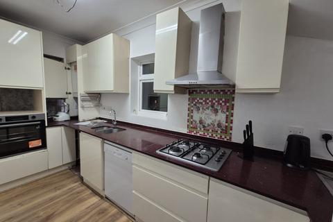 undefined, Douglas Crescent, Hayes UB4