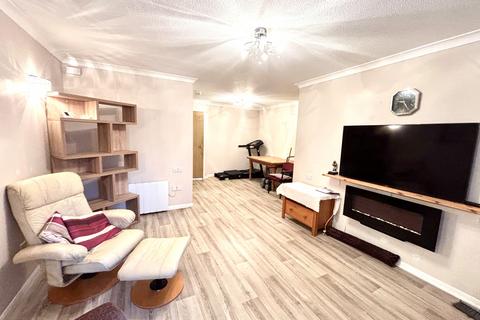 undefined, Berrycrofts Court, Berrycroft Road, Staines, Middlesex, TW18