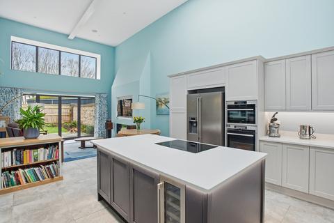 undefined, Larkfield, Cooks Hill, Wick Pershore Worcestershire WR10 3PA