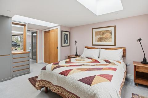 undefined, Larkfield, Cooks Hill, Wick Pershore Worcestershire WR10 3PA