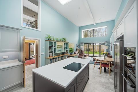 undefined, Larkfield, Cooks Hill, Wick Pershore Worcestershire WR10 3PA