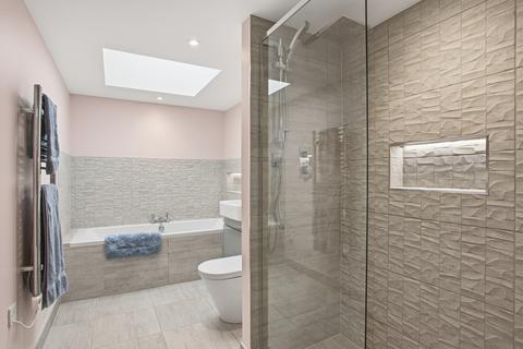 undefined, Larkfield, Cooks Hill, Wick Pershore Worcestershire WR10 3PA