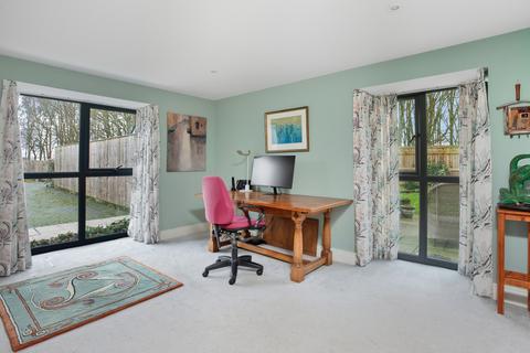 undefined, Larkfield, Cooks Hill, Wick Pershore Worcestershire WR10 3PA