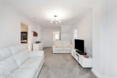 undefined, Kestrel Way, Royston SG8