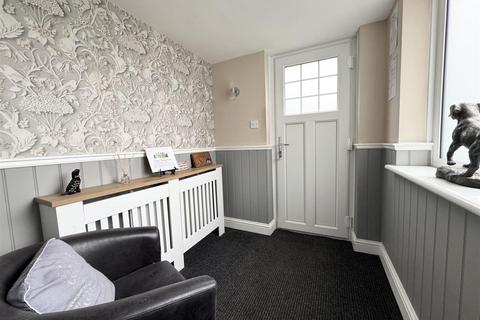 4 bedroom detached bungalow for sale, Pilling Lane, Scissett, Huddersfield HD8 9JF