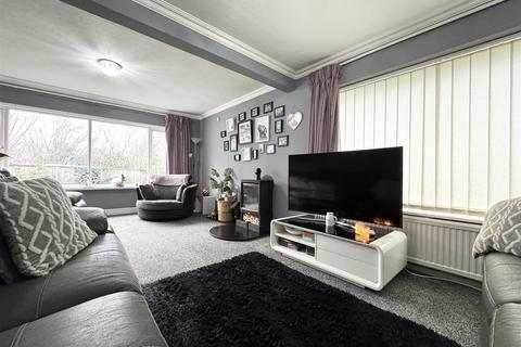 4 bedroom detached bungalow for sale, Pilling Lane, Scissett, Huddersfield HD8 9JF