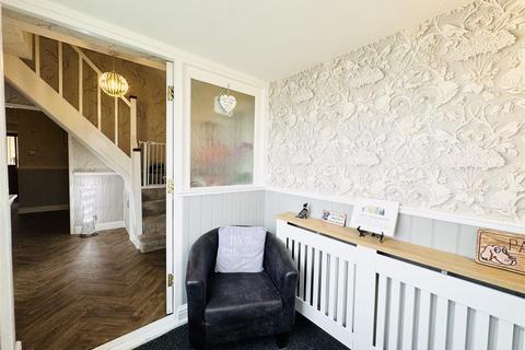 4 bedroom detached bungalow for sale, Pilling Lane, Scissett, Huddersfield HD8 9JF